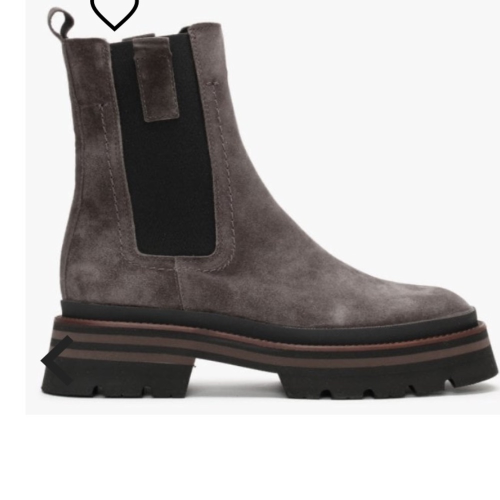 ALPE | Allspice Grey Suede Elongated Chelsea Boots Made in Spain